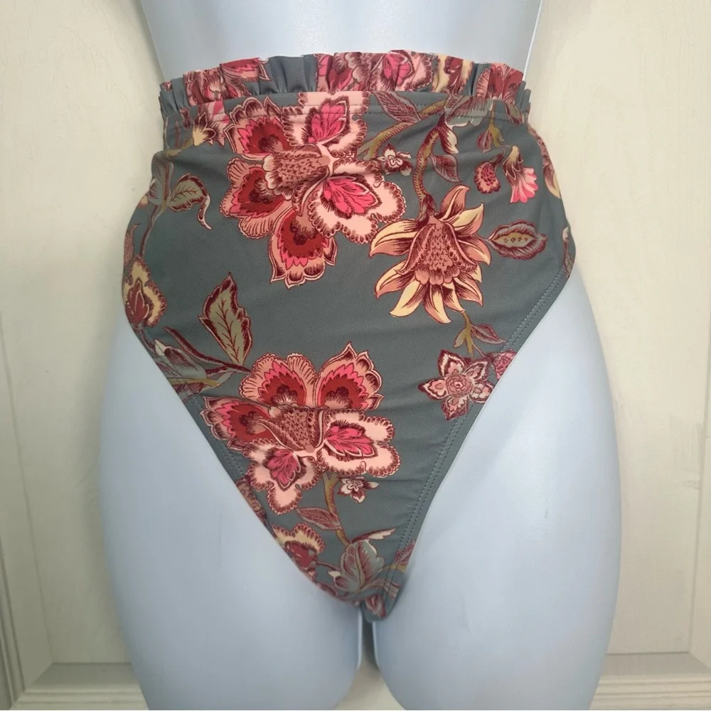NWT Cupshe Bikini‎ Floral High Waisted Underwire Size Large
